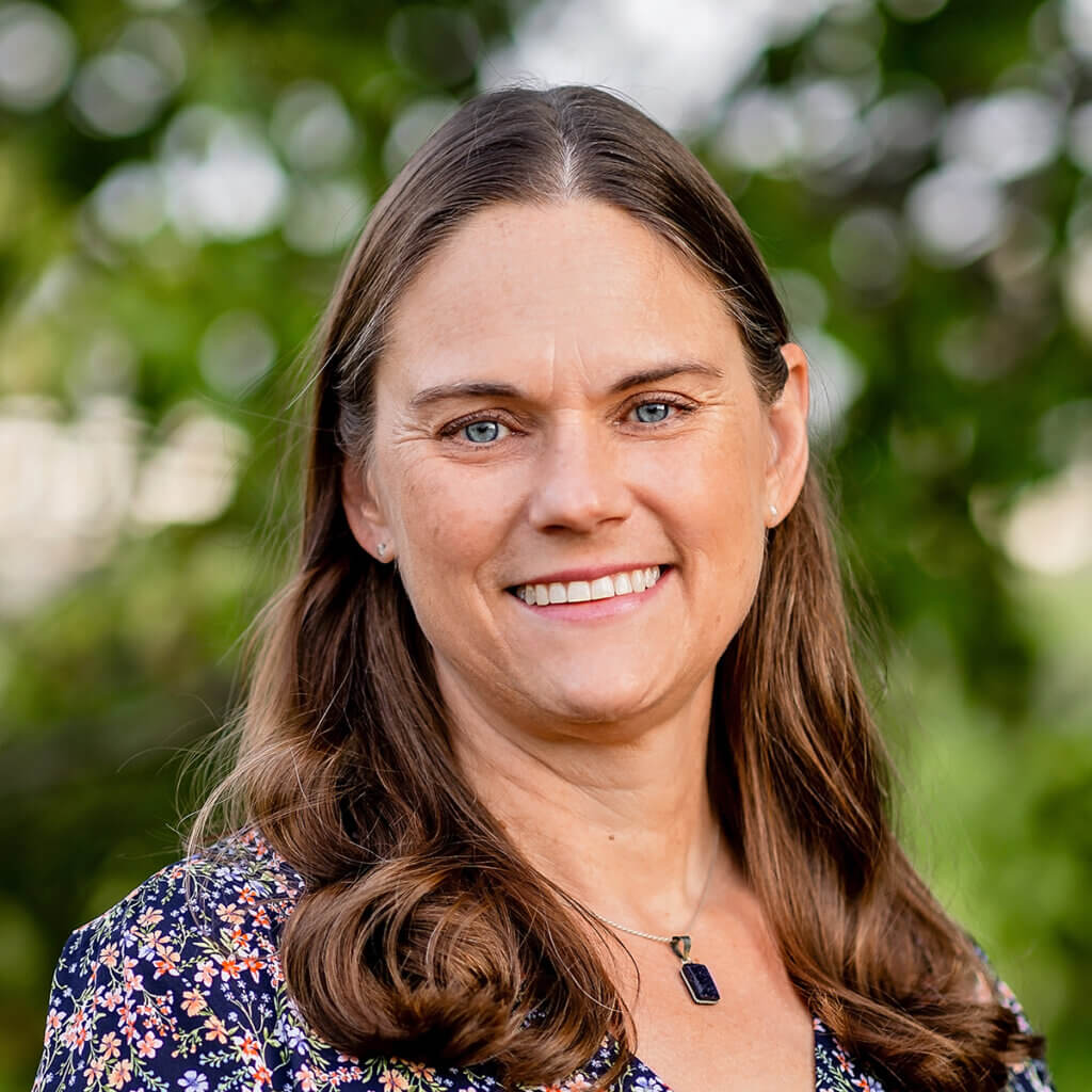 Portrait of Trina Starker