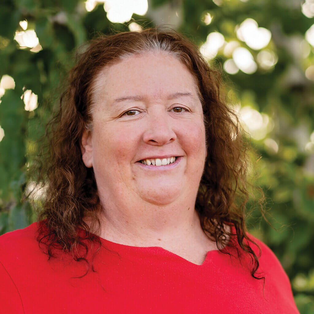 Portrait of Shelly Staebler